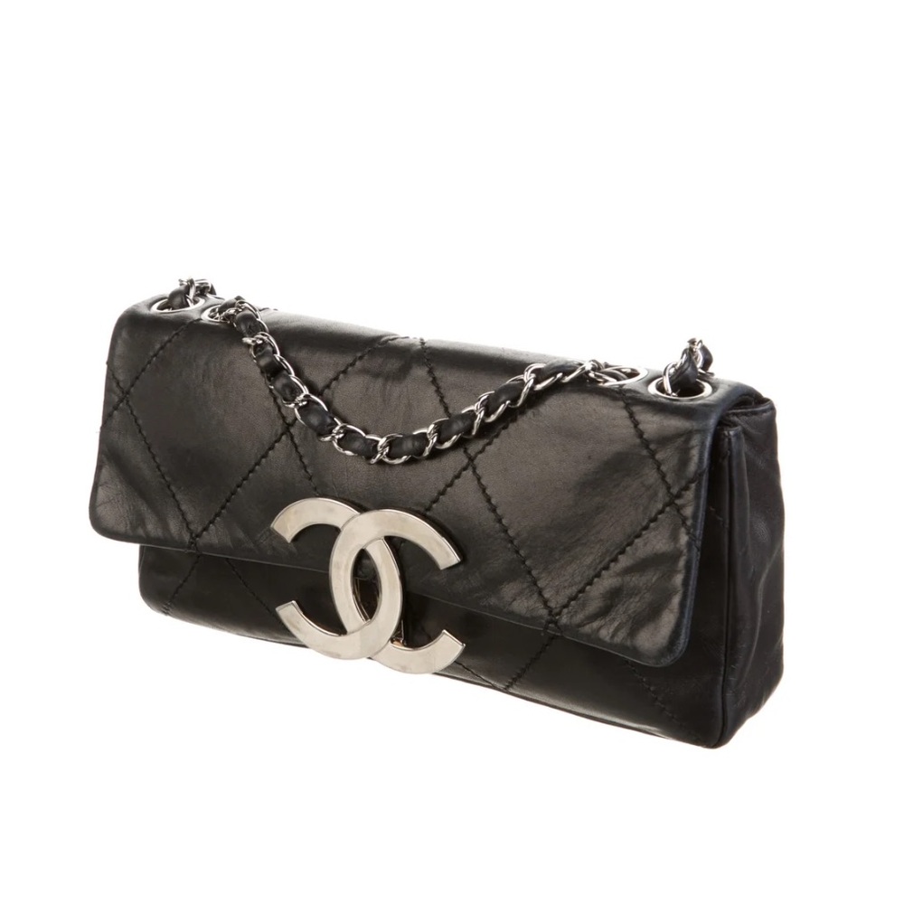 Chanel Matelasse Flap CC Crossbody Shoulder Baguette Bag Calfskin Black